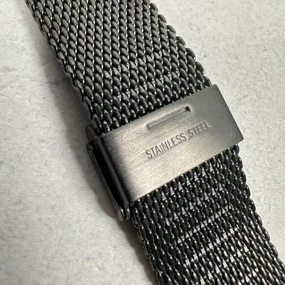 Joseph Abboud Watch Mens 43mm Round Gray Mesh Band Quartz Classic New Battery - Picture 7 of 11